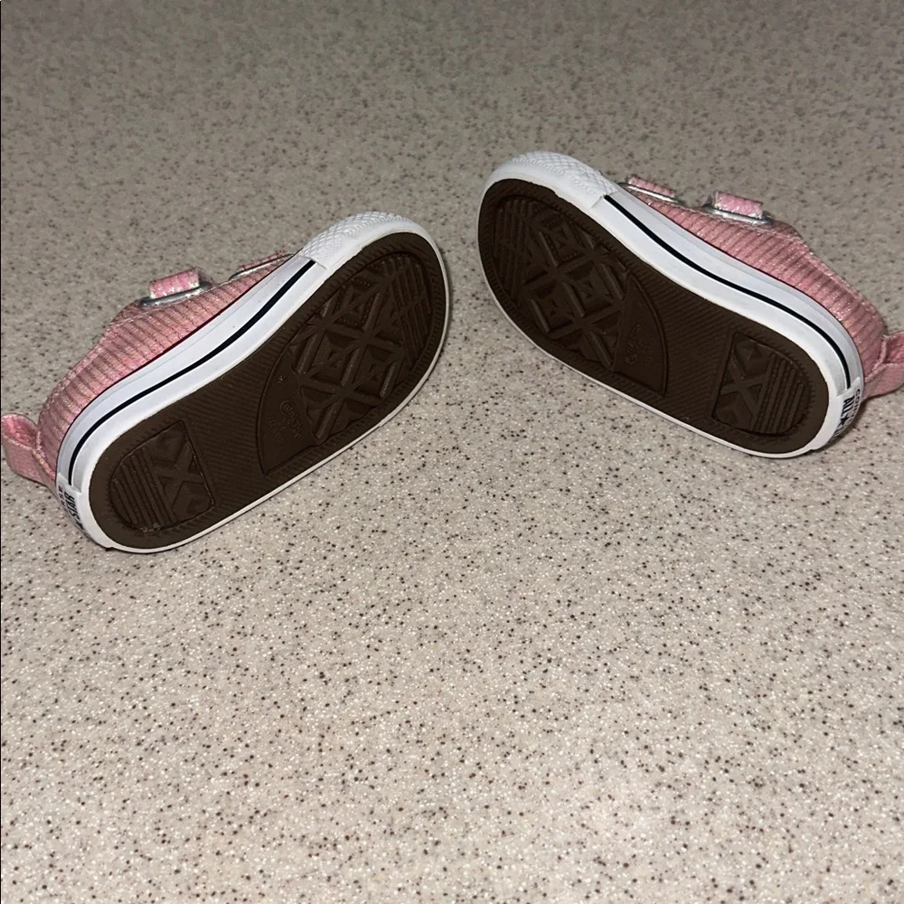 Converse Chuck Taylor All Star 2V Ox Toddler's Shoes Glittery Pink Sneakers 5